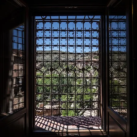 La Casa Amarilla Bronchales