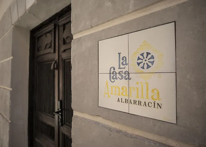 La Casa Amarilla Bronchales *